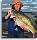 Renee Linderoth with her Texas Largemouth Bass - photo by Larry D. Hodge
